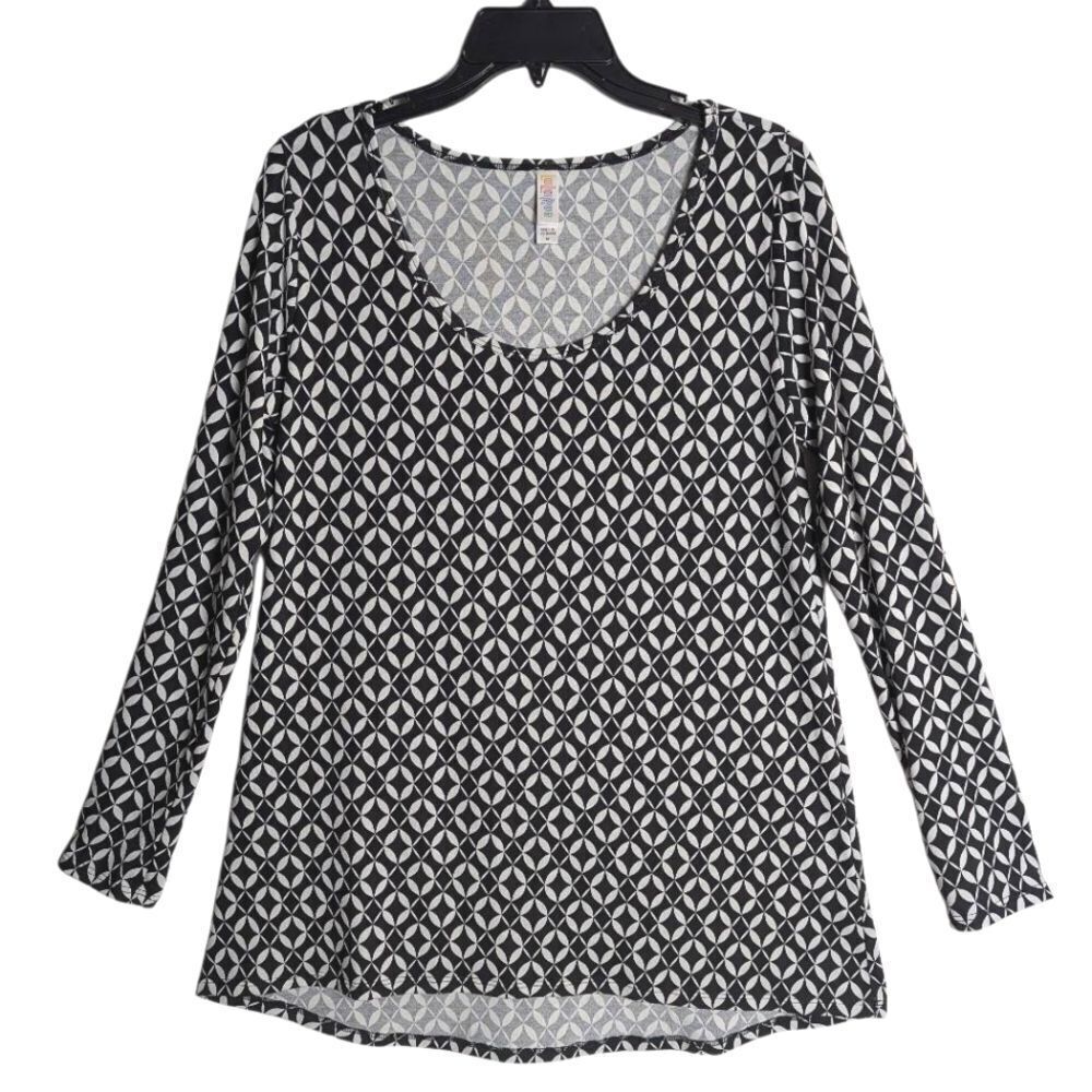 LuLaRoe Lynnae Black & White Geometric Graphic Long Sleeve Swing Tunic Top M